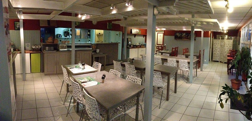 Brit Hotel Macon Nord Autoroute Du Soleil Екстериор снимка