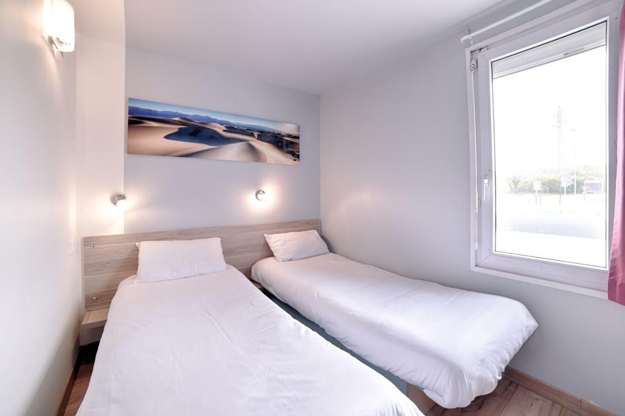 Brit Hotel Macon Nord Autoroute Du Soleil Екстериор снимка